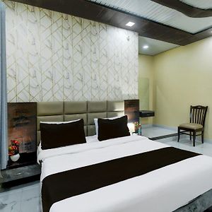 Hotel O Kishan Palace